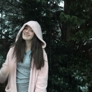 Meet your Posher, Holly